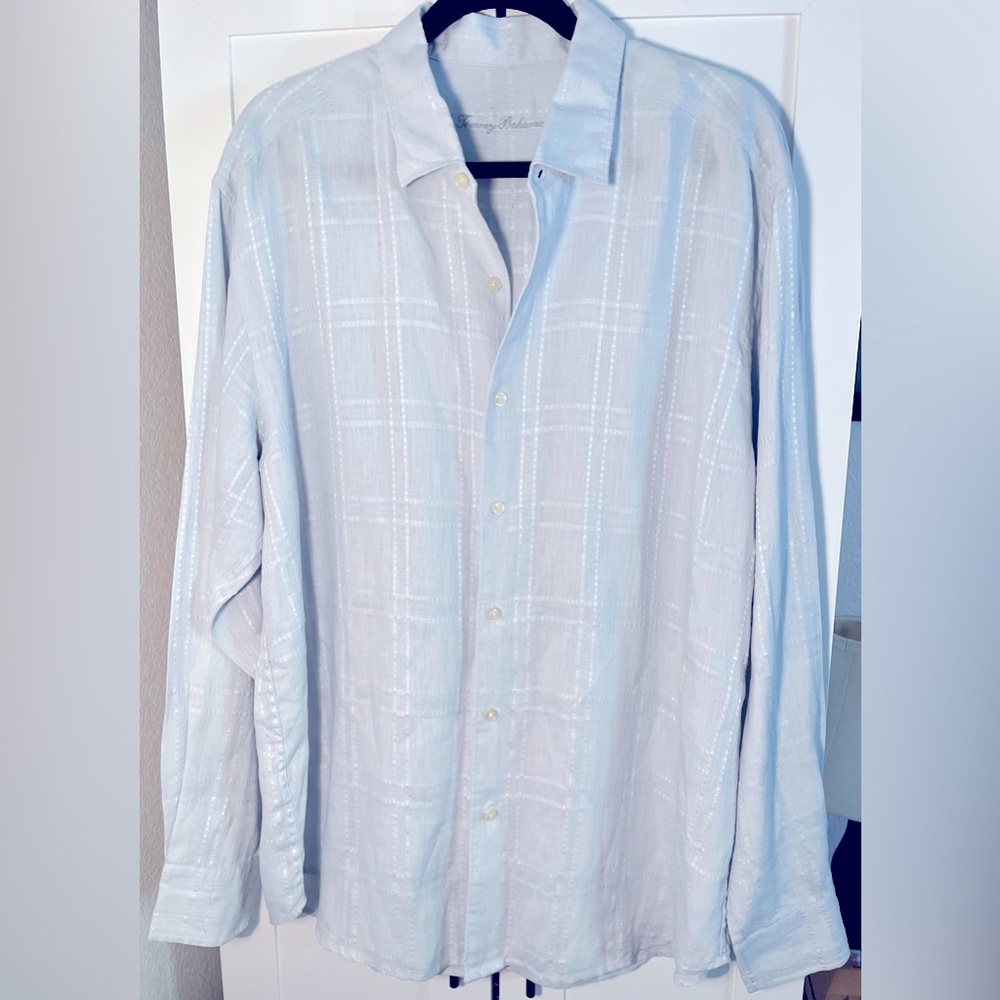 Tommy Bahamas Linen XL Light Sky Blue Embroidery Cool Beach Vibe￼ Casual￼